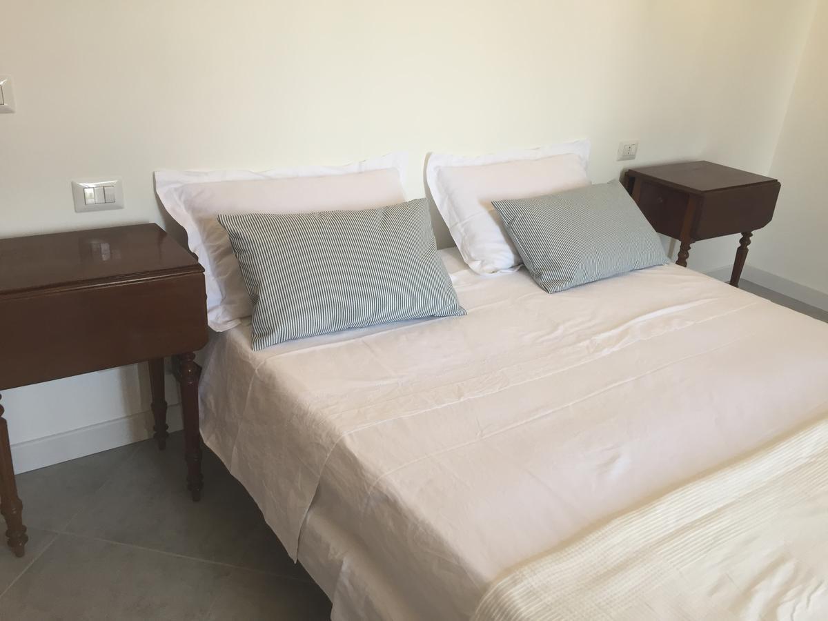 Nel Sole Di Daniel Bed and Breakfast San Felice Circeo Buitenkant foto